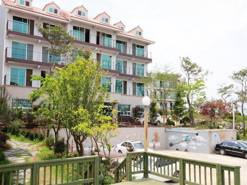 Daydream Resort Cheonan Exterior foto